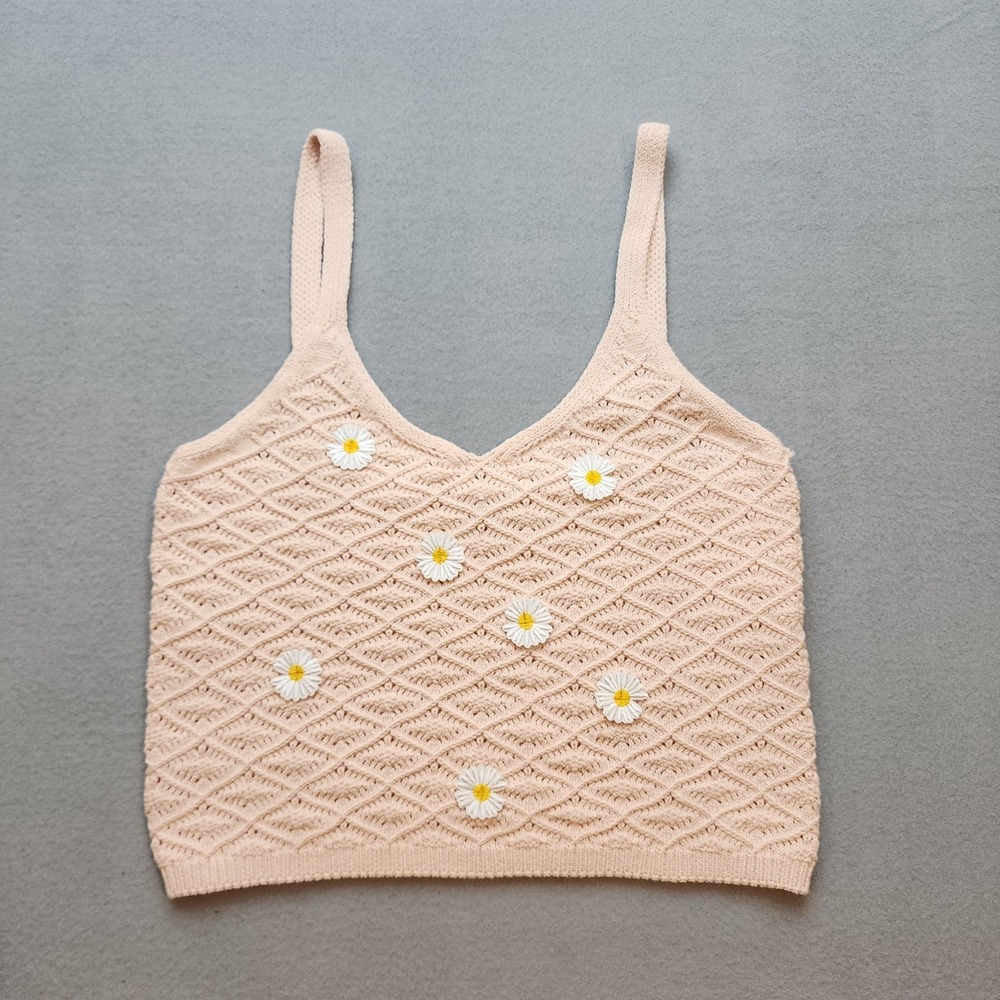 Sweet Republic Daisy Embroidered Knit Crop Tank Top Blush Pink Size Medium...